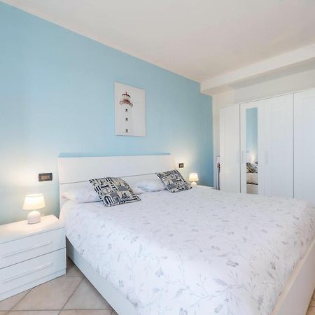 Luxury Apartment With Swimming Pool Lonato Εξωτερικό φωτογραφία